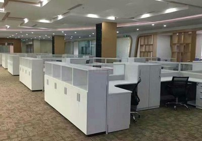 法因數(shù)控辦公屏風(fēng)訂購案例